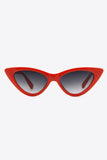 Chain Detail Cat-Eye Sunglasses - OmniGlitz 